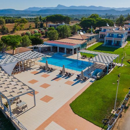 Mesogeios Hotel Marathopoli Exterior photo
