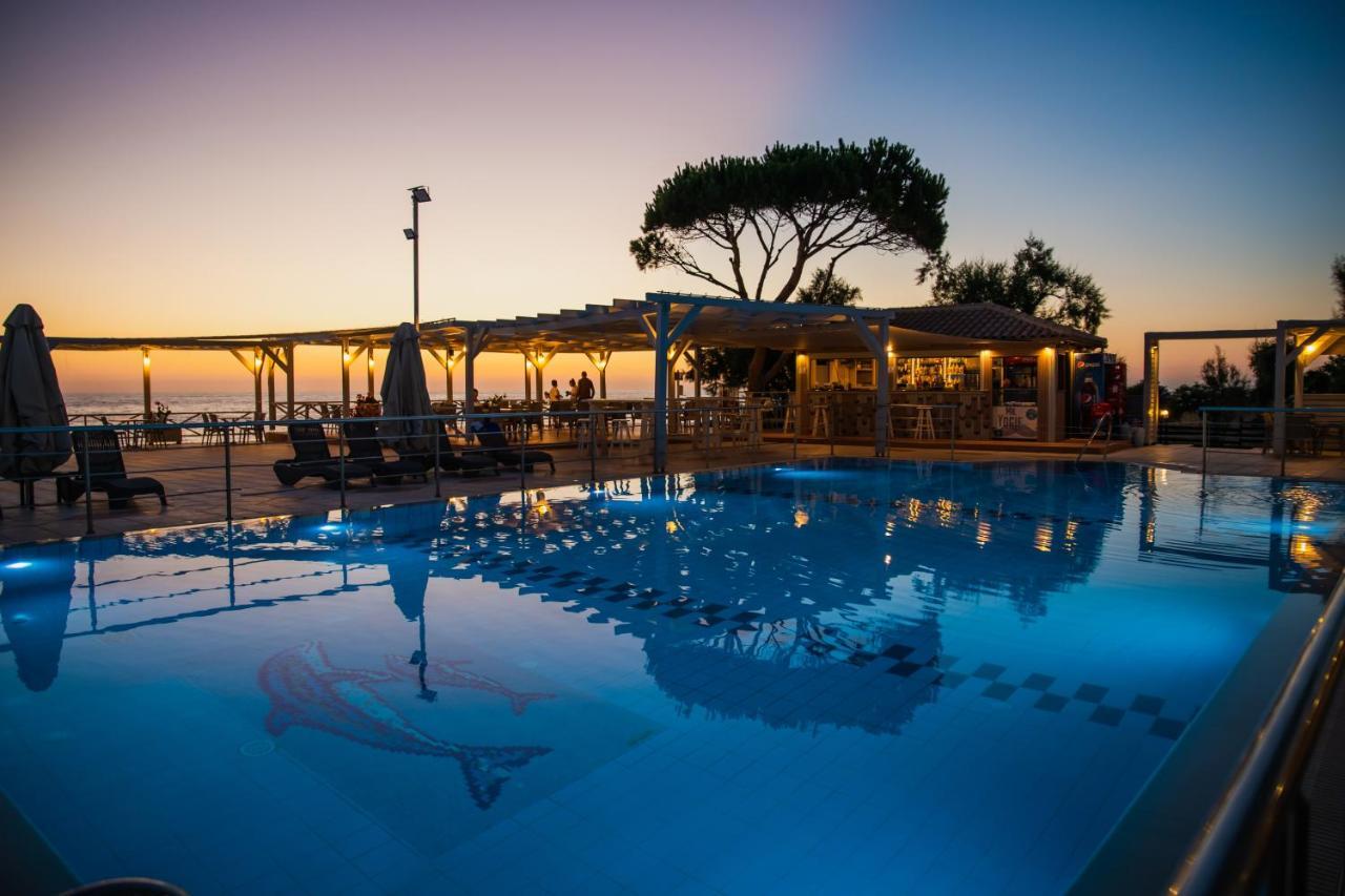 Mesogeios Hotel Marathopoli Exterior photo