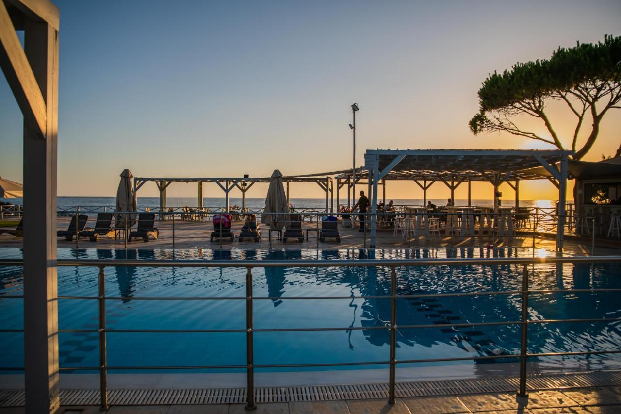 Mesogeios Hotel Marathopoli Exterior photo