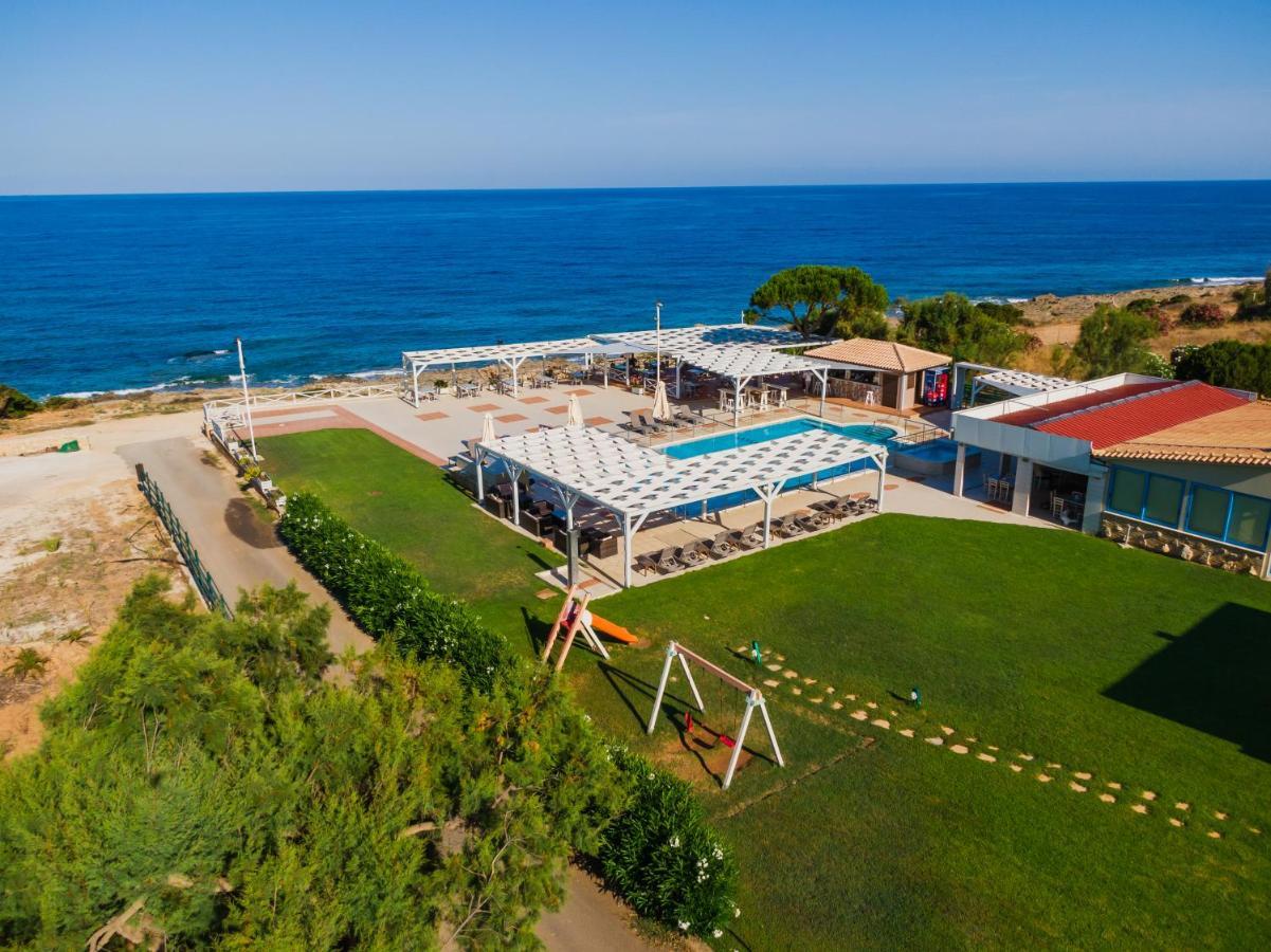 Mesogeios Hotel Marathopoli Exterior photo