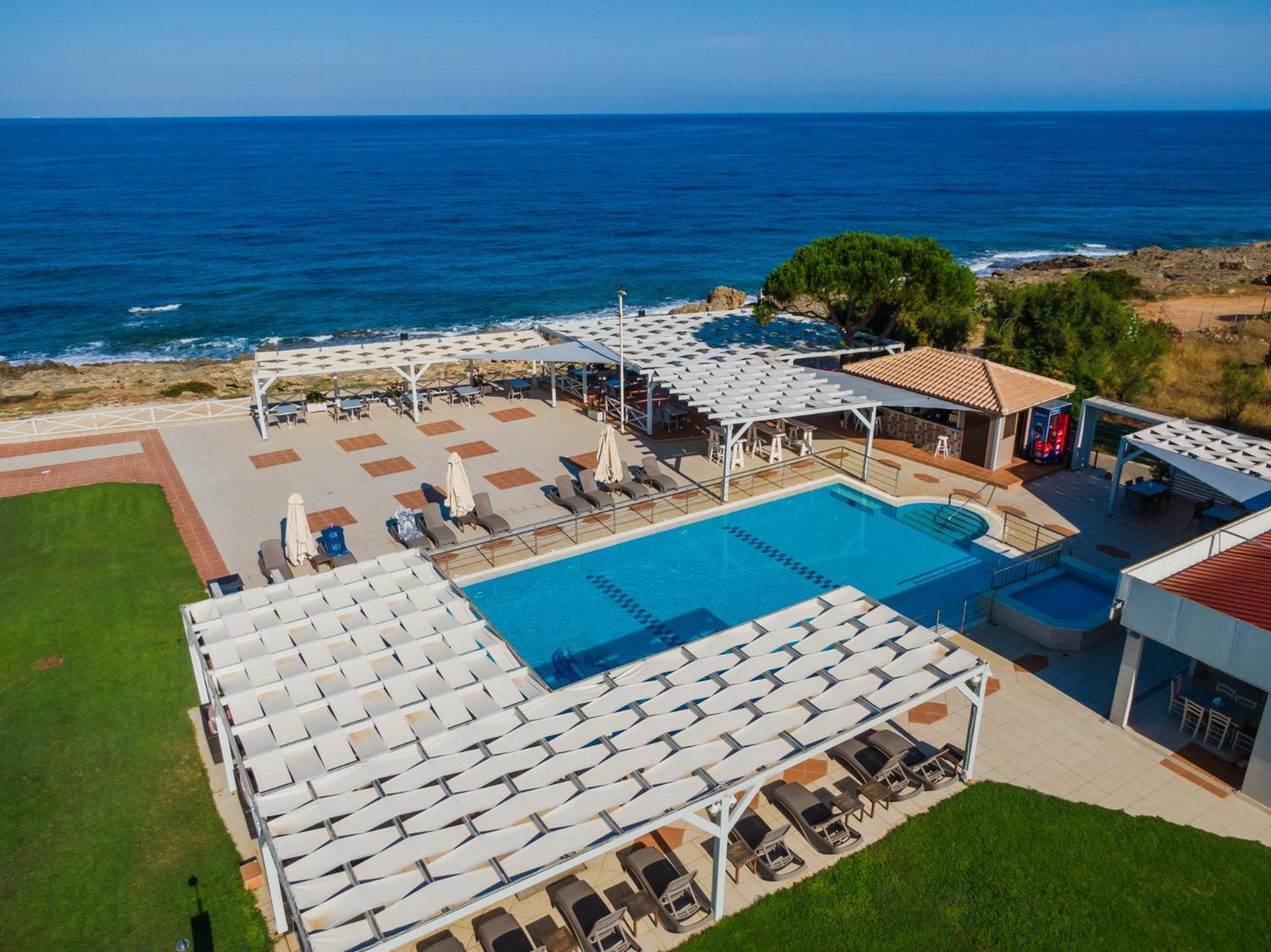 Mesogeios Hotel Marathopoli Exterior photo