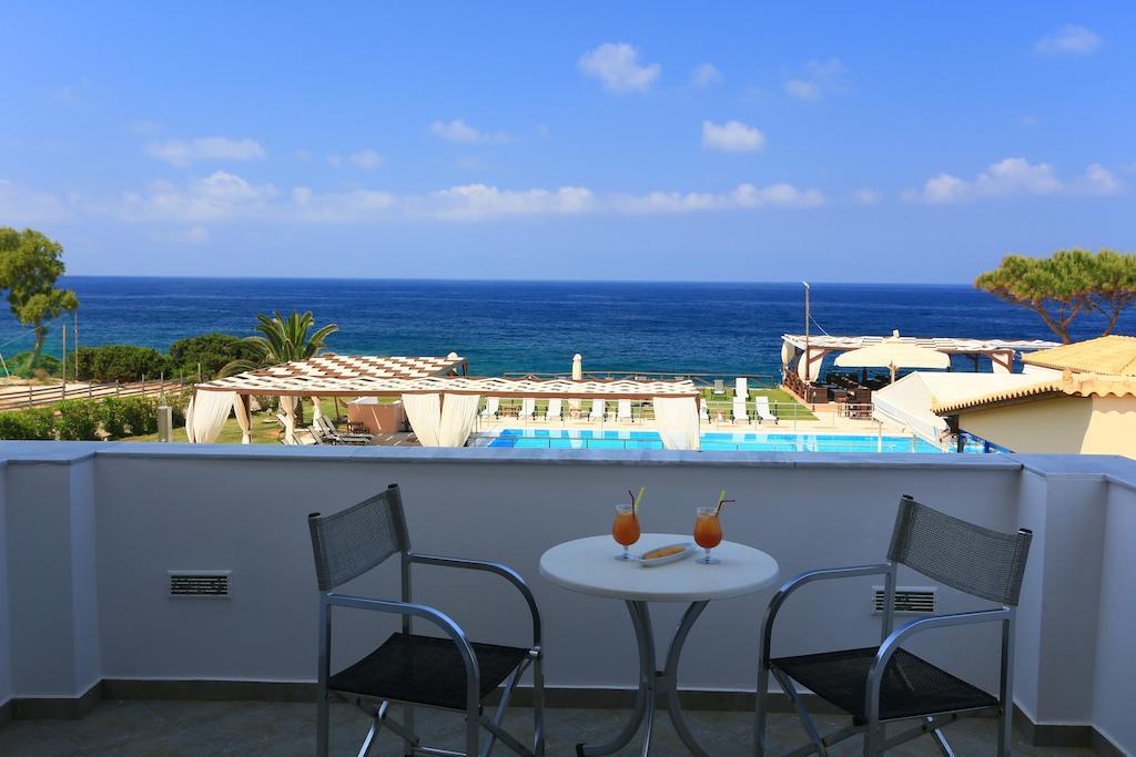 Mesogeios Hotel Marathopoli Room photo